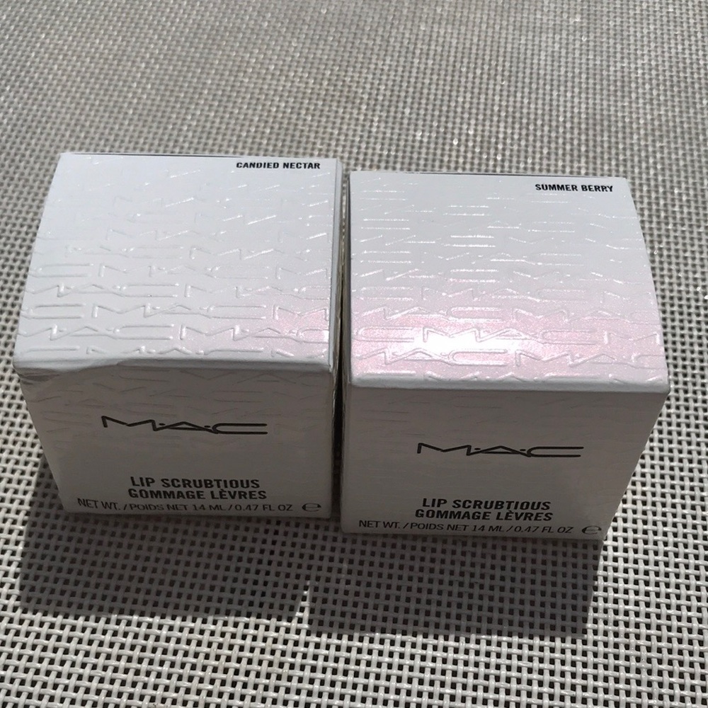 MAC Lip Scrubtious - Picture 10 of 12